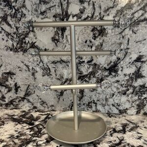 Elegant Champagne/Silver Jewelry Stand